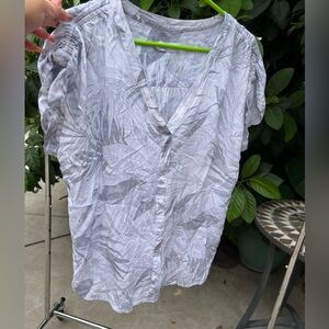 Calvin klein leaf flowy loose fitting blouse